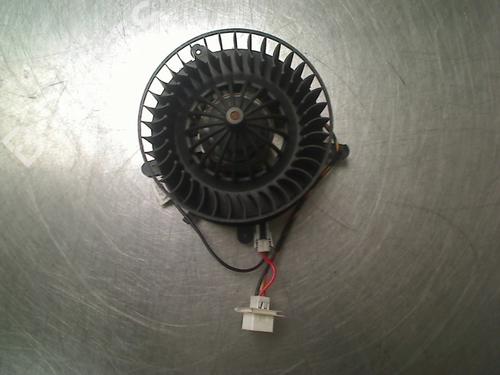 Used Heater blower motor Heater blower motor MERCEDES-BENZ E-CLASS T-Model (S210) E 320 T (210.265) (224 hp) 34688928 34688928