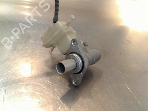 Used Brake master cylinder Brake master cylinder RENAULT ESPACE IV (JK0/1_) 2.0 (JK0A, JK1D, JK0N) (170 hp) 34680886 34680886
