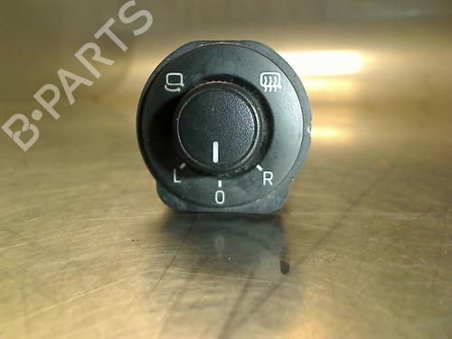Comutador espelhos Comutador espelhos SKODA OCTAVIA III Combi (5E5, 5E6) 1.6 TDI (105 hp) 34690724 34690724