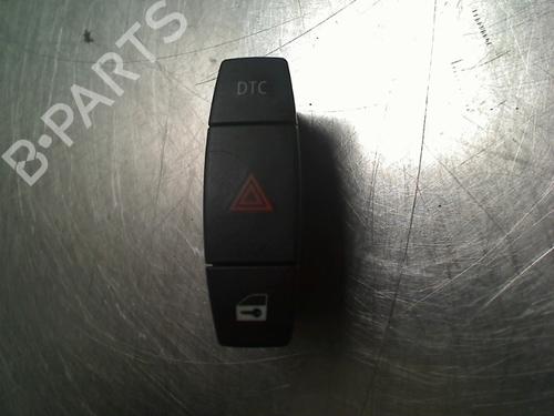 warning-switch-bmw-1-e87-2003-2004-2005-2006-2007-2008-2009-2010-2011-2012-2013-34689223 main image