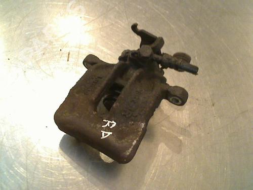 Used Right rear brake caliper Right rear brake caliper VOLVO V40 Estate (645) 1.8 (122 hp) 34679774 34679774