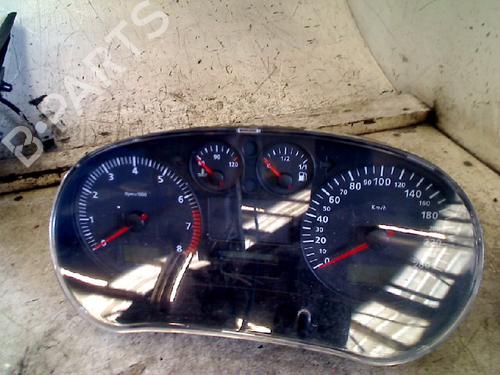 Used Display monitor Display monitor SEAT TOLEDO II (1M2) 2.3 V5 (150 hp) 34674440 34674440