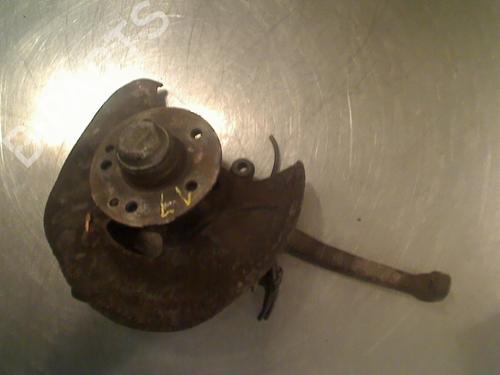 Used Left front steering knuckle Left front steering knuckle MERCEDES-BENZ SLK (R170) 200 Kompressor (170.444) (163 hp) 34683829 34683829