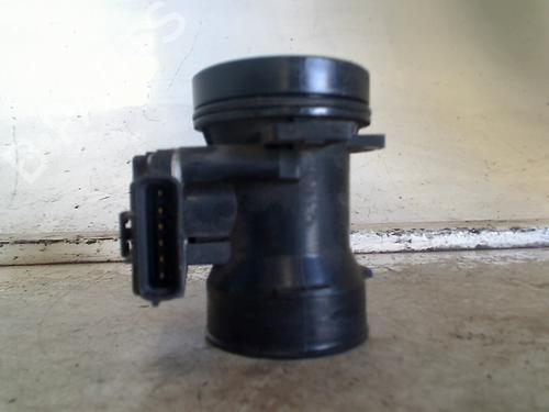 mass-air-flow-sensor-ford-focus-i-turnier-dnw-1999-2000-2001-2002-2003-2004-2005-2006-2007-34665322 main image