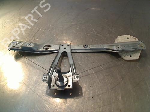 Used Rear right window mechanism Rear right window mechanism RENAULT CLIO II (BB_, CB_) 1.6 16V (BB01, BB0H, BB0T, BB14, BB1D, BB1R, BB2KL, BB3G... (107 hp) 34678180 34678180