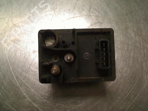 Used Fuse box Fuse box FIAT SCUDO Van (220_) 1.9 D (69 hp) 34690324 34690324