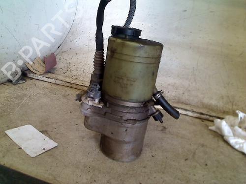 Used Steering pump Steering pump OPEL SIGNUM Hatchback (Z03) 2.2 direct (F48) (155 hp) 34675051 34675051
