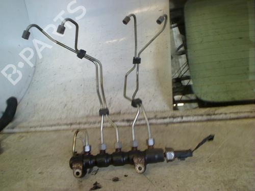 Used Injection rail Injection rail FORD FOCUS C-MAX (DM2) 1.6 TDCi (90 hp) 34673043 34673043