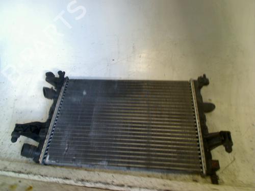 water-radiator-opel-corsa-c-x01-2000-2001-2002-2003-2004-2005-2006-2007-2008-2009-34670915 main image
