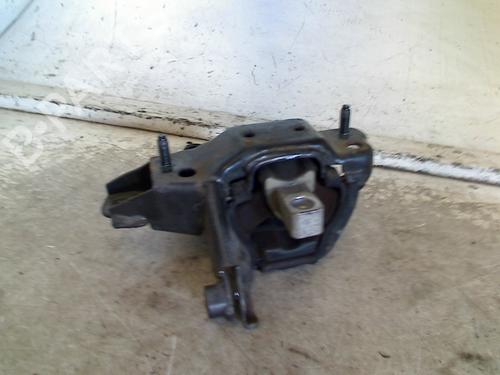 Used Engine mount Engine mount SEAT IBIZA III (6L1) 1.4 16V (75 hp) 34665300 34665300