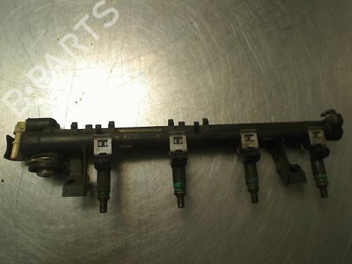 Used Injection rail Injection rail FORD FOCUS II Turnier (DA_, FFS, DS) 1.6 Ti (115 hp) 34691716 34691716