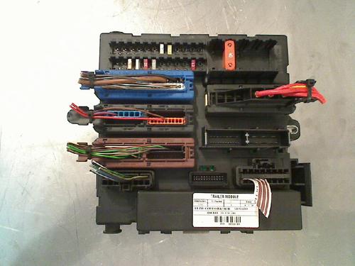 Used Fuse box Fuse box OPEL VECTRA C (Z02) 1.8 16V (122 hp) 34676778 34676778