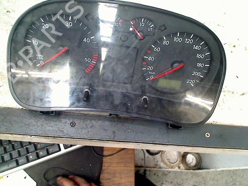 Used Instrument cluster Instrument cluster 34657379 34657379