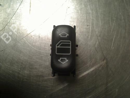 switch-mercedes-benz-e-class-t-model-s210-1996-1997-1998-1999-2000-2001-2002-2003-34688934 main image