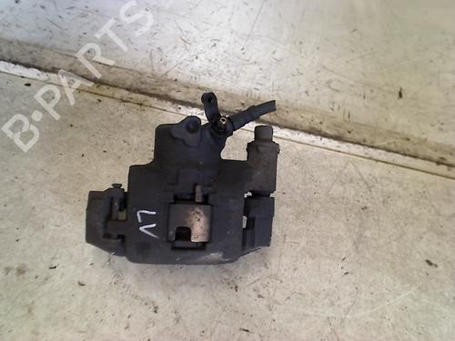 Used Left front brake caliper Left front brake caliper FIAT PUNTO (188_) 1.2 60 (188.030, .050, .130, .150, .230, .250) (60 hp) 34659615 34659615