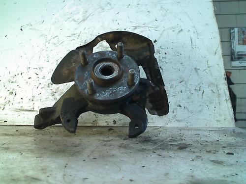 Used Left front steering knuckle Left front steering knuckle MAZDA 323 F V (BA) 1.5 16V (BA11) (88 hp) 34650179 34650179