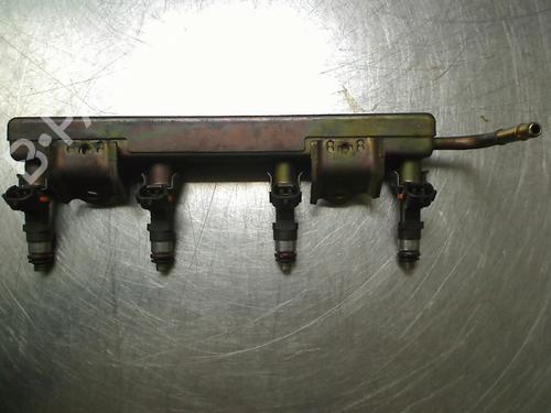 Used Injection rail Injection rail NISSAN MICRA III (K12) 1.2 16V (65 hp) 34690594 34690594