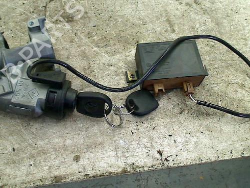 Used Switch Switch VW GOLF III (1H1) 1.9 TD, GTD (75 hp) 34654354 34654354