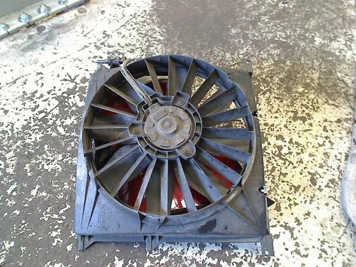 radiator-fan-bmw-3-compact-e36-1994-1995-1996-1997-1998-1999-2000-34660233 main image