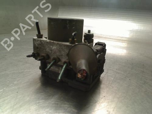 Used ABS pump ABS pump RENAULT MODUS / GRAND MODUS (F/JP0_) 1.2 (JP0C, JP0K, FP0C, FP0K, FP0P, JP0P, JP0T) (75 hp) 34688219 34688219