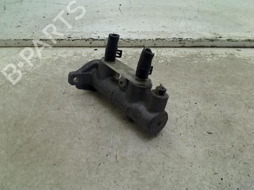 brake-master-cylinder-mitsubishi-space-star-mpv-dg_a-1998-1999-2000-2001-2002-2003-2004-34666128 main image