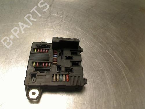Used Fuse box Fuse box 34685045 34685045