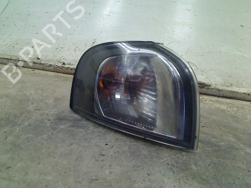 Used Right front indicator Right front indicator VOLVO S80 I (184) 2.4 (170 hp) 34668822 34668822