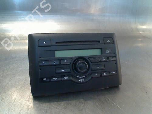 Used Radio Radio FIAT STILO (192_) 1.6 16V (192_XB1A) (103 hp) 34683302 34683302