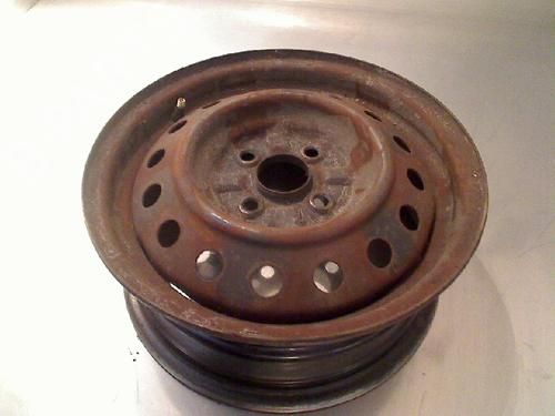 Used Rim Rim TOYOTA YARIS (_P1_) 1.3 (NCP10, SCP12_) (86 hp) 34676478 34676478