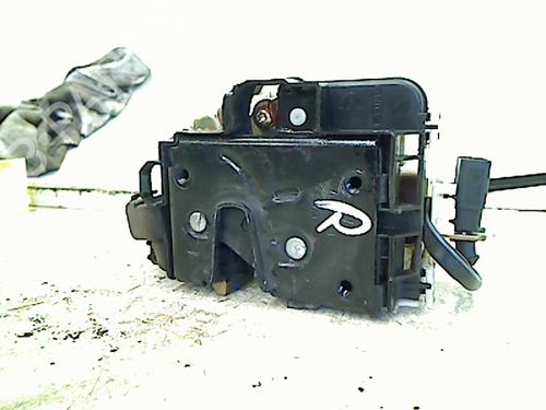 Højre fortil lås Højre fortil lås SEAT IBIZA II (6K1) 1.6 i (75 hp) 34652460 34652460