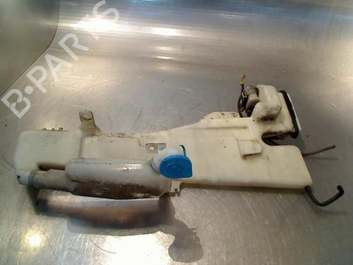 windscreen-washer-tank-honda-cr-v-ii-rd_-2001-2002-2003-2004-2005-2006-2007-34680526 main image