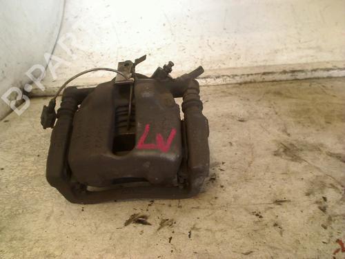 Used Left front brake caliper Left front brake caliper LANCIA YPSILON (843_) 1.3 D Multijet (843.AXH1A, 843.AXE1A) (105 hp) 34672208 34672208