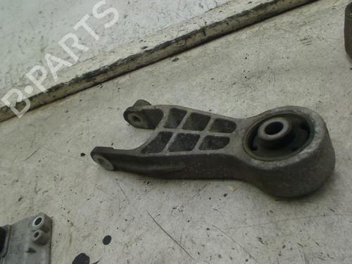 gearbox-mount-opel-corsa-c-x01-2000-2001-2002-2003-2004-2005-2006-2007-2008-2009-34672823 main image