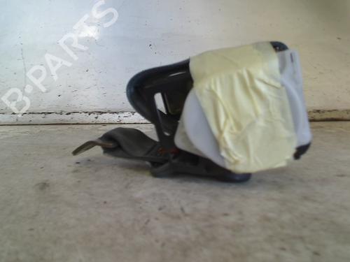 Sikkerhedssele bag højre Sikkerhedssele bag højre MITSUBISHI COLT V (CJ_, CP_) 1600 GLX (CJ4A) (90 hp) 34665388 34665388