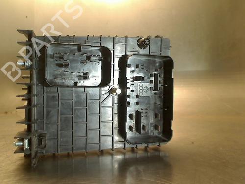 Fuse box VW GOLF V (1K1) 1.4 FSI | BP34685799E1 - Image 3