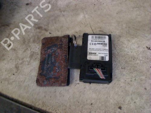 Used Electronic module Electronic module RENAULT SCÉNIC II (JM0/1_) 1.6 (JM0C, JM0J, JM1B) (113 hp) 34670031 34670031