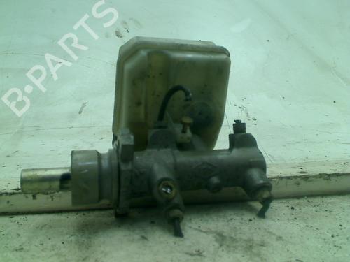 Used Brake master cylinder Brake master cylinder RENAULT MASTER II Bus (JD) 2.8 dTI (JD0B, JD0F, JD1B, JD1F) (114 hp) 34651411 34651411