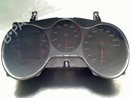 display-monitor-seat-altea-xl-5p5-5p8-2006-2007-2008-2009-2010-2011-2012-2013-2014-2015-34689502 main image