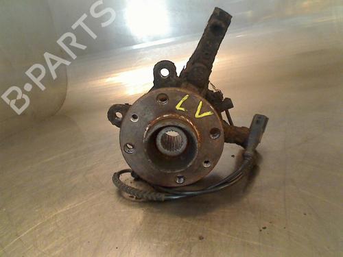 Used Left front steering knuckle Left front steering knuckle RENAULT TWINGO II (CN0_) 1.2 (CN0D) (58 hp) 34683910 34683910