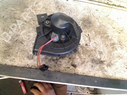 heater-blower-motor-opel-corsa-c-x01-2000-2001-2002-2003-2004-2005-2006-2007-2008-2009-34657214 main image