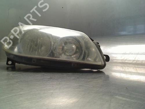 Used Right headlight Right headlight FIAT PUNTO (188_) 1.2 16V 80 (188.233, .235, .253, .255, .333, .353, .639,... (80 hp) 34688060 34688060