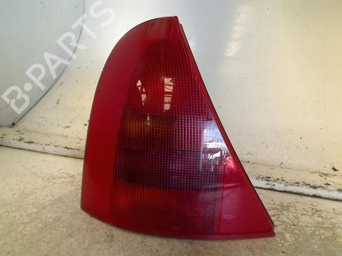 Farolim esquerdo Farolim esquerdo RENAULT CLIO II (BB_, CB_) 1.4 (B/CB0C, B/CB0S) (75 hp) 34664466 34664466