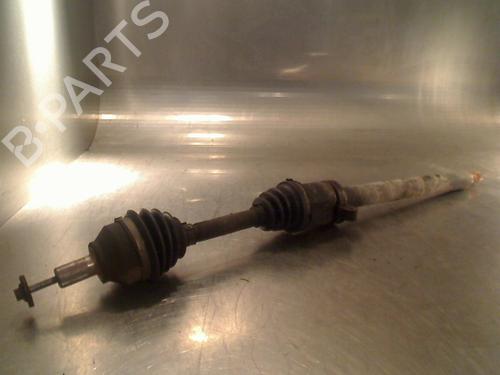 Used Right front driveshaft Right front driveshaft VOLVO V50 (545) 2.4 (140 hp) 34682515 34682515