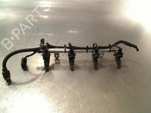 Used Injection rail Injection rail 34680424 34680424