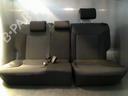 Sæde Bagtil Sæde Bagtil VW POLO V (6R1, 6C1) 1.2 (70 hp) 34677316 34677316