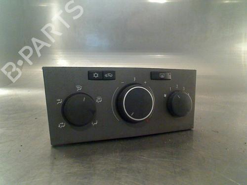 Used Climate control Climate control OPEL ASTRA H GTC (A04) 1.4 (L08) (90 hp) 34682055 34682055