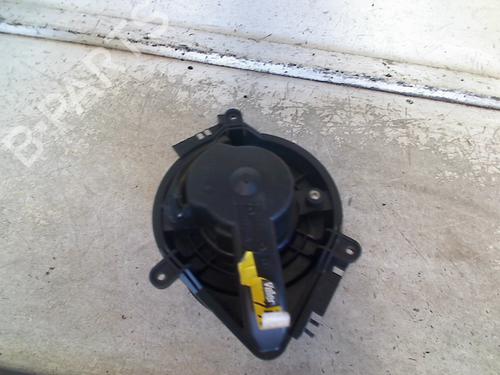 Used Heater blower motor Heater blower motor RENAULT LAGUNA I (B56_, 556_) 1.8 (B56A/B) (90 hp) 34664713 34664713