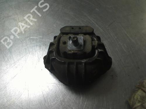 Used Engine mount Engine mount BMW 1 (E87) 118 i (129 hp) 34685912 34685912