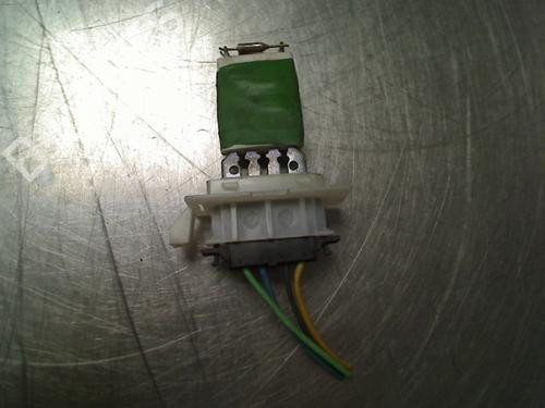 Used Heater resistor Heater resistor OPEL TIGRA TwinTop (X04) 1.8 (R97) (125 hp) 34688727 34688727