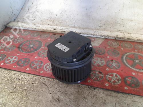Used Heater blower motor Heater blower motor VOLVO S40 II (544) 2.0 D (136 hp) 34662035 34662035